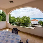 Appartamento Hundefreundliches Nur 230 Meter Zum Mit 4 Klimaanlagen, Parkplatz, Meerblick Crikvenica