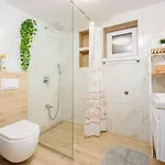 Hundefreundliches Nur 230 Meter Zum Mit 4 Klimaanlagen, Parkplatz, Meerblick Apartmán Crikvenica