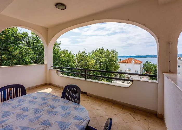 Apartment Hundefreundliches Nur 230 Meter Zum Mit 4 Klimaanlagen, Parkplatz, Meerblick Crikvenica